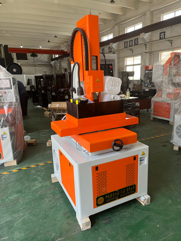 DZ703直线导轨定深穿孔机4